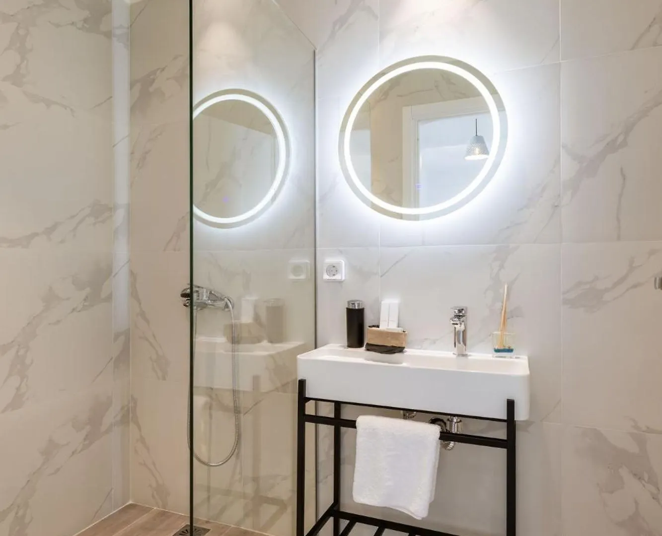 Step Studio Mykonos Town Aparthotel